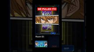 We burned through 4000 💎GEMS and pulled this! 👀 #yugiohcommunity #duellinks #rippingpacks #foryou