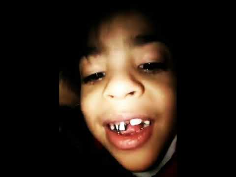 NO MAMES TENGO BIGOTE