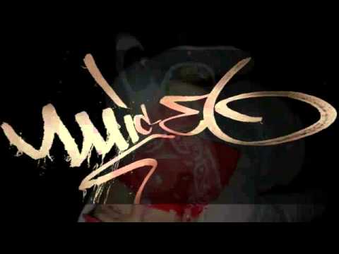 MiC-eL BeAtZ - Hard kikk slapped Trap!