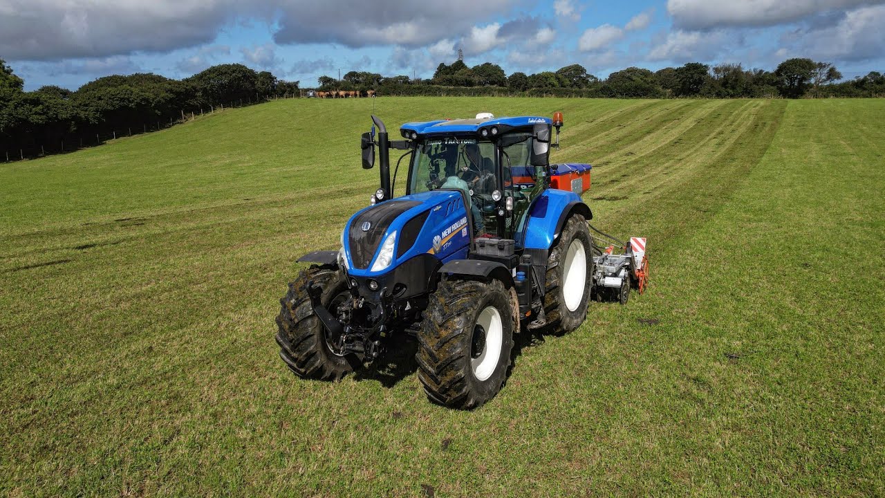 ERTH Agriseeder-32 row 3m Directdrill. 4K