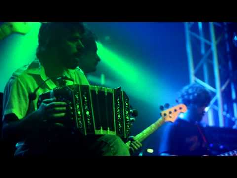 POSEIDOTICA + VIOLENTANGO - Superastor/Barceluna (En vivo en Niceto 21.10.2011)