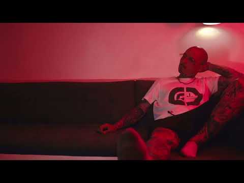 Mick Comte - Teleport #4 (Angel Verse)