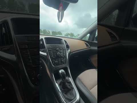 фото opel astra j 0