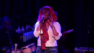 Ali Caldwell covers 1+1 by Beyonce LIVE in NYC