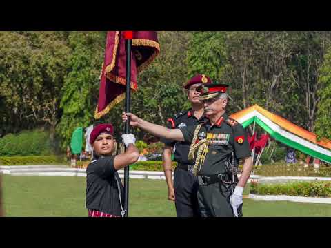 Army Chief General MM Naravane presents President's Colours to four battalions of Parachute Regiment