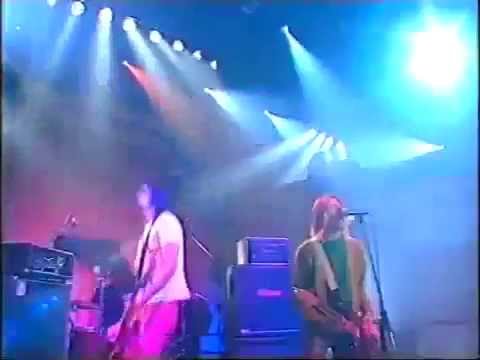 Nirvana - Territorial Pissings (Live) - Lyrics