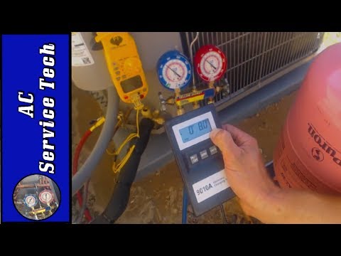 Leaking Refrigerant Replace the Leaky Schrader Valve without Removing the Refrigerant Shown