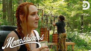 From Peach Cardamom Rum to Presidential Rye Whiskey 🥃🇺🇸  Moonshiners | Discovery
