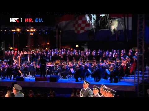 Croatian anthem - Lijepa naša domovino - LIVE - Zagreb 1.7.2013.