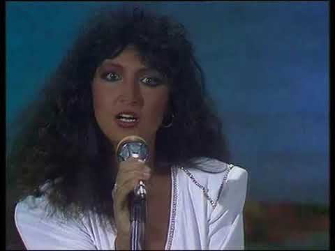 MARCELLA BELLA - Pensa Per Te (SANREMO 1981 - Prima Esibizione)