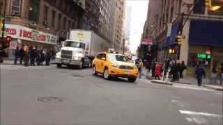 FDNY ENGINE 34 RESPONDING ON 38TH STREET IN MIDTOWN, MANHATTAN, NEW YORK CITY TO REPORTS OF A FIRE.