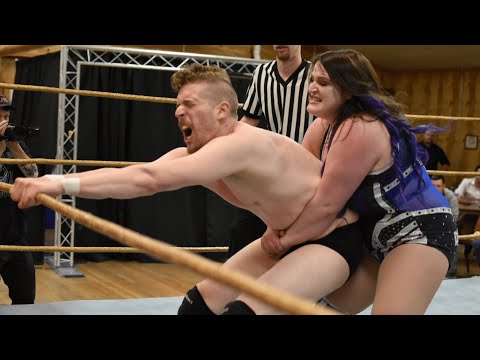 Davienne vs. Kalvin Strange - Limitless Wrestling (Intergender, Mixed, Let's Wrestle, Shimmer)