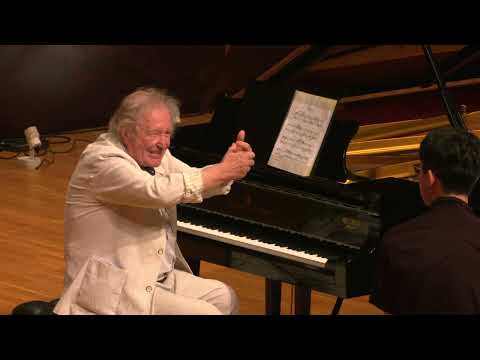 Piano Masterclass by Mikhail Voskresensky | Nie Chenyang