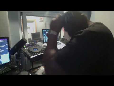 IT THE DJ CHUCKCHILLOUT LIVE ON NYC NO1 RADIO STATION WBLS FROM 4PM TO 7PM EST LETS GOO