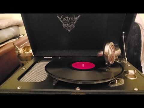 Falling Leaves  Horace Heidt & his Musical Knights Played on 1938 Victrola O-12