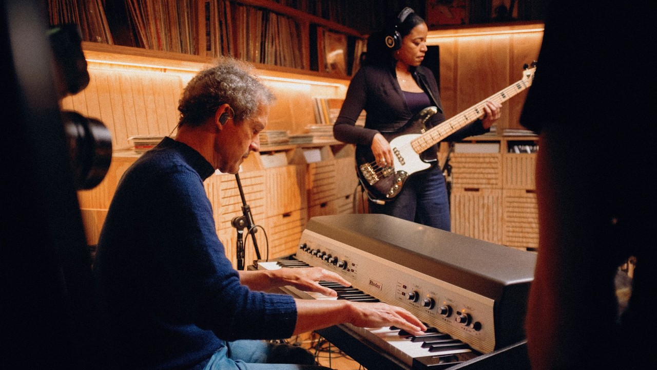 Rhodes TRIOLOGY sessions: Mike Lindup