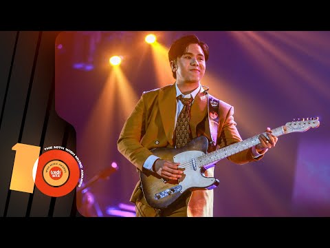 Rob Deniel performs "Miss Miss" LIVE on Wish 107.5