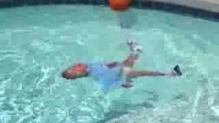 Cuidados del Bebé :: La Piscina