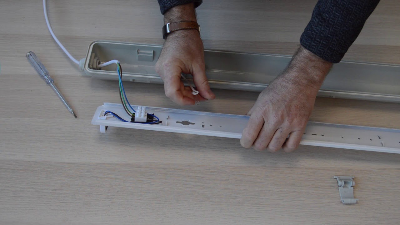 LED TL Balk monteren