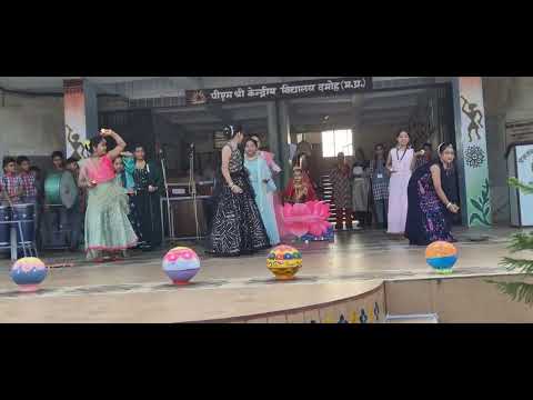 स्कूल की गतिविधियाँ