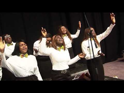 "ZEMI EZANGA MOBALI" (Live Dominion Center) du Fr. Audit KABANGU