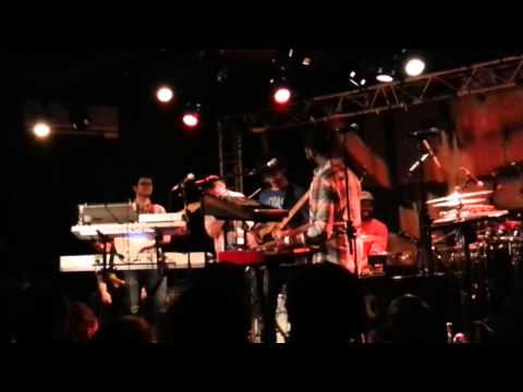 YOUNG STUFF - Snarky Puppy live @ New Morning Paris 26-03-13
