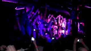 The Very Best - Warm Heart of Africa