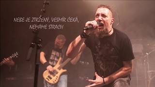 Video Nerrea - Zhasneme vesmír (Oficiální lyric video)