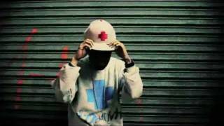 (Official Video) Soulja Boy &amp; Young L - All Gold Everything