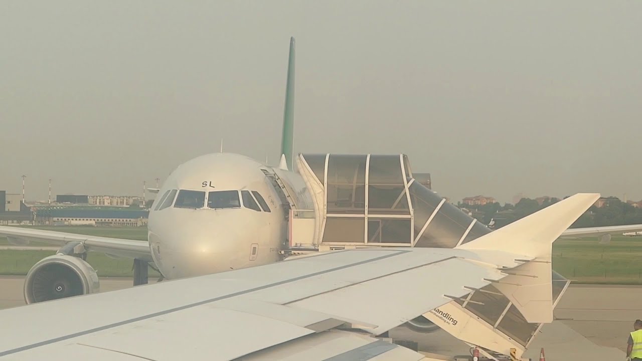 ITA Airways Piazza Della Scala thumbnail