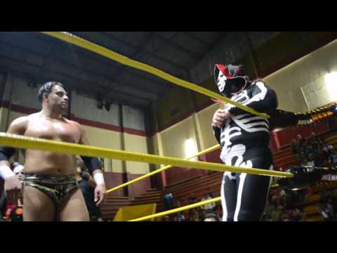 La Parka, Texano Jr Y Psycho Clown VS Murder, Monster y Pagano