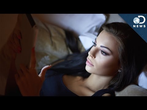 Do Tablets Really Mess With Your Sleep?