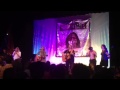 Zoe Lewis sings with The Indigo Girls