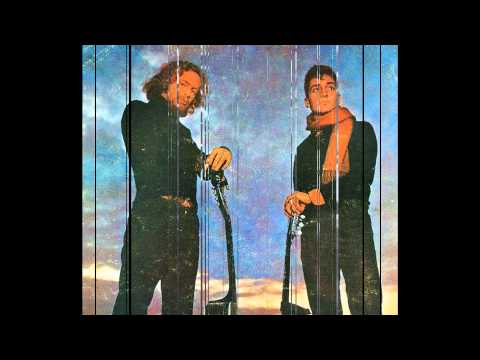 YO VIVO EN ESTA CIUDAD - PEDRO Y PABLO