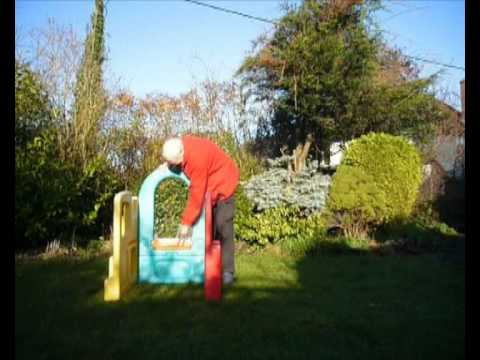Assembling Step 2 Activity Kangaroo Climber