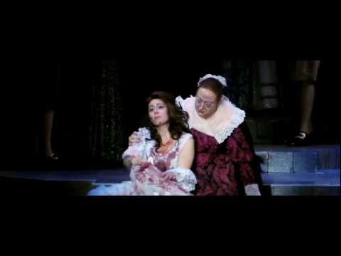 Donizetti's Lucia di Lammermoor: Act 3, Sc 1 - Mad Scene