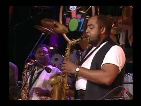 download lagu mp3 mp4 Pick Up The Pieces Phil Collins, download lagu Pick Up The Pieces Phil Collins gratis, unduh video klip Pick Up The Pieces Phil Collins