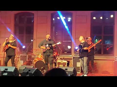 Bosutski Bećari - koncert Vinkovački korzo - dio atmosfere - 20.07.2023.