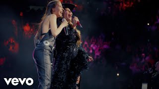 Yuridia, Majo Aguilar - Brujería (En Vivo Desde la Plaza de Toros la México)