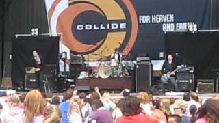 Manic Drive performing &quot;NYC Gangsters&quot;