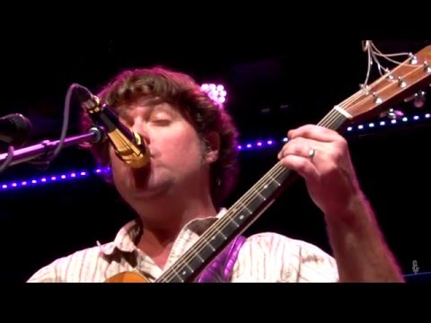 Keller Williams Trio - Mantra (eTown webisode #900)