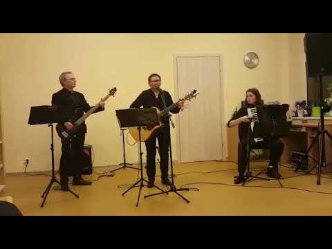 Naivus rudens valsas