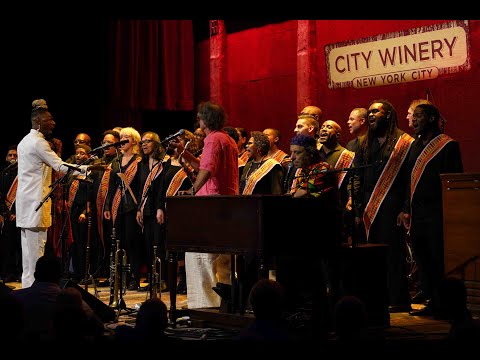 The Klezmatics, Joshua Nelson and Lavender Light Gospel Choir - "We were made for these times"