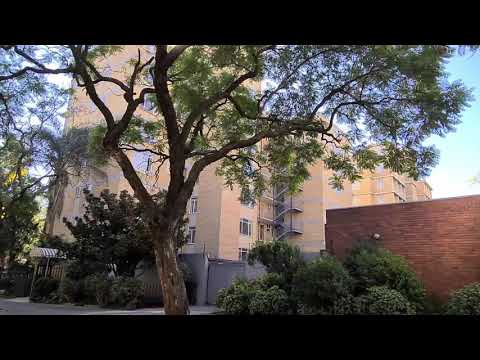 Spacious 83m2 apartment with garage in Sunnyside East