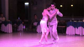 Que Dios te ayude - Ariel Taritolay y Natasha Arape en Fruto Dulce