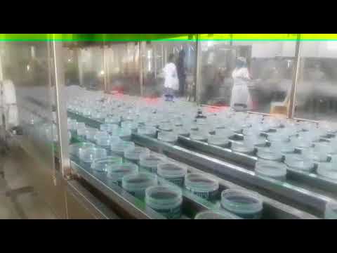 COOLING CONVEYOR FOR PETROLEUM JELLY