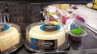 Kroger Bakery ▪︎ St. Patrick's Day Cakes And Cupcakes Plus