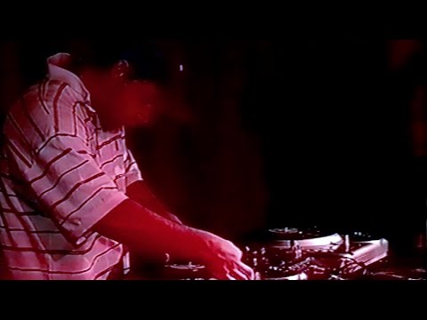DJ Sum-1 vs Alphabethead — 2002 Vestax Australasian Finals