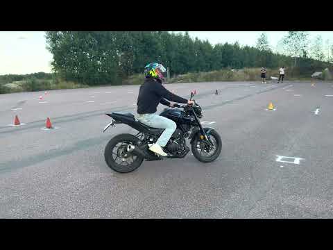 Lågfartsbana tung mc A +mellan A2 + lätt A1 mc . آموزش موتر سواری سنگین سوعد
