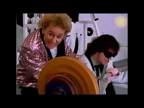 EAV - An der Copacabana (offical music video) (Formel Eins 05.03.1988)